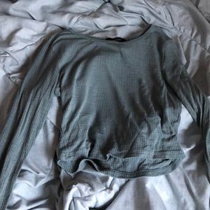 Long sleeve crop top